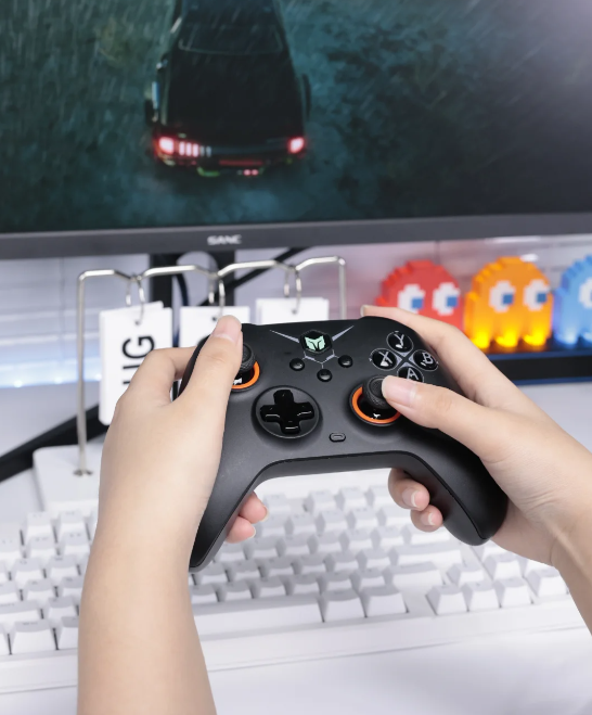 高性价比游戏手柄推荐_电竞级别游戏手柄选购指南_手柄单机游戏下载大全中文版下载