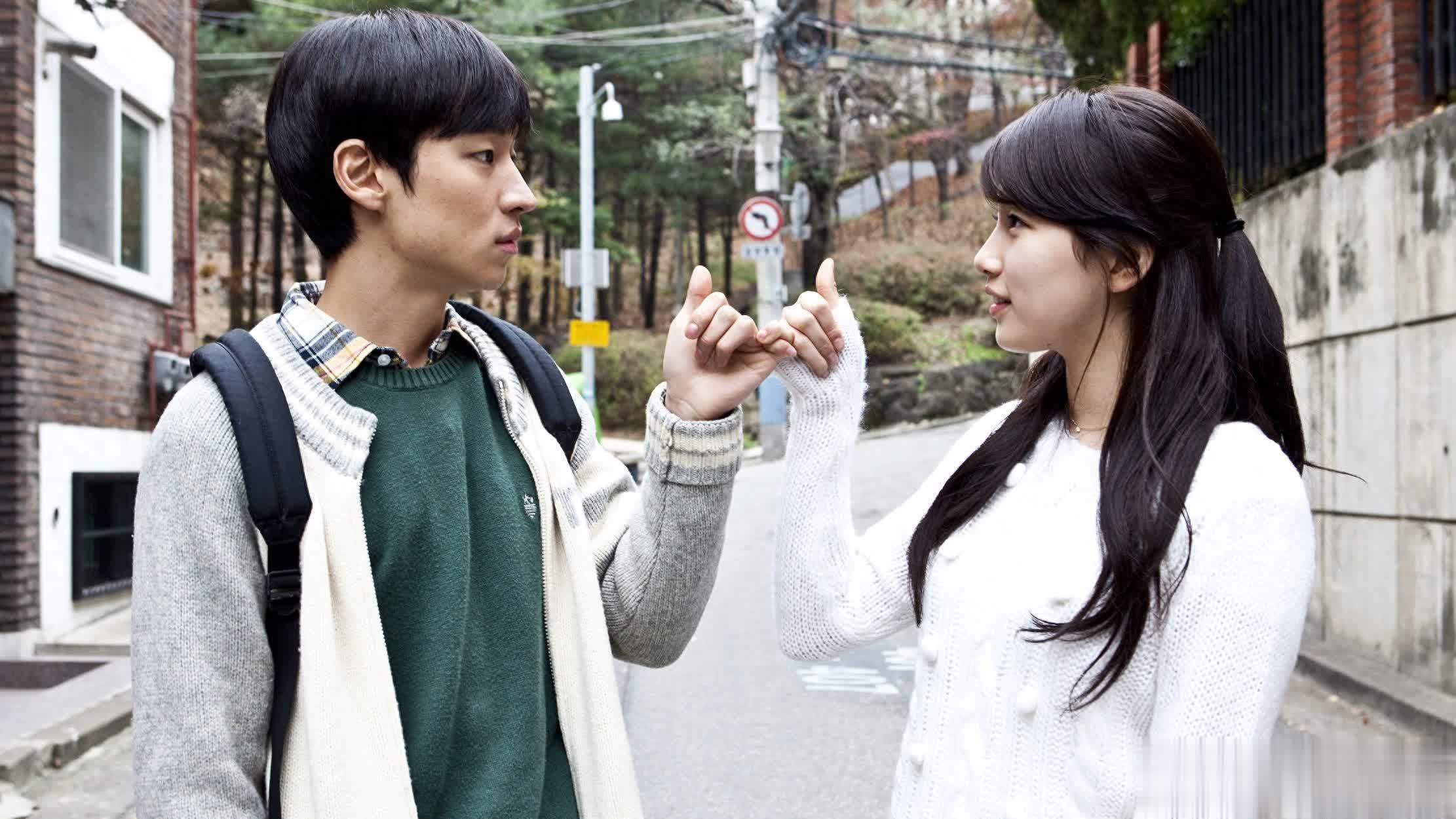 韩国青春电影建筑学概论狼少年精彩剧情介绍及下载